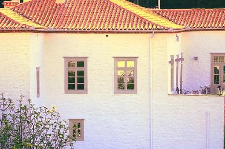 Cotommatae Hotel Hydra