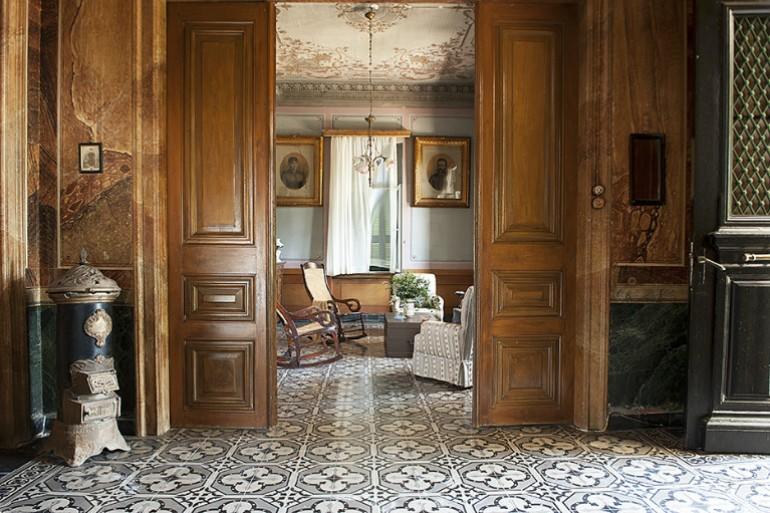 Ermioni Estate, the hallway