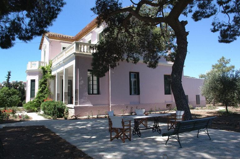 Ermioni Estate